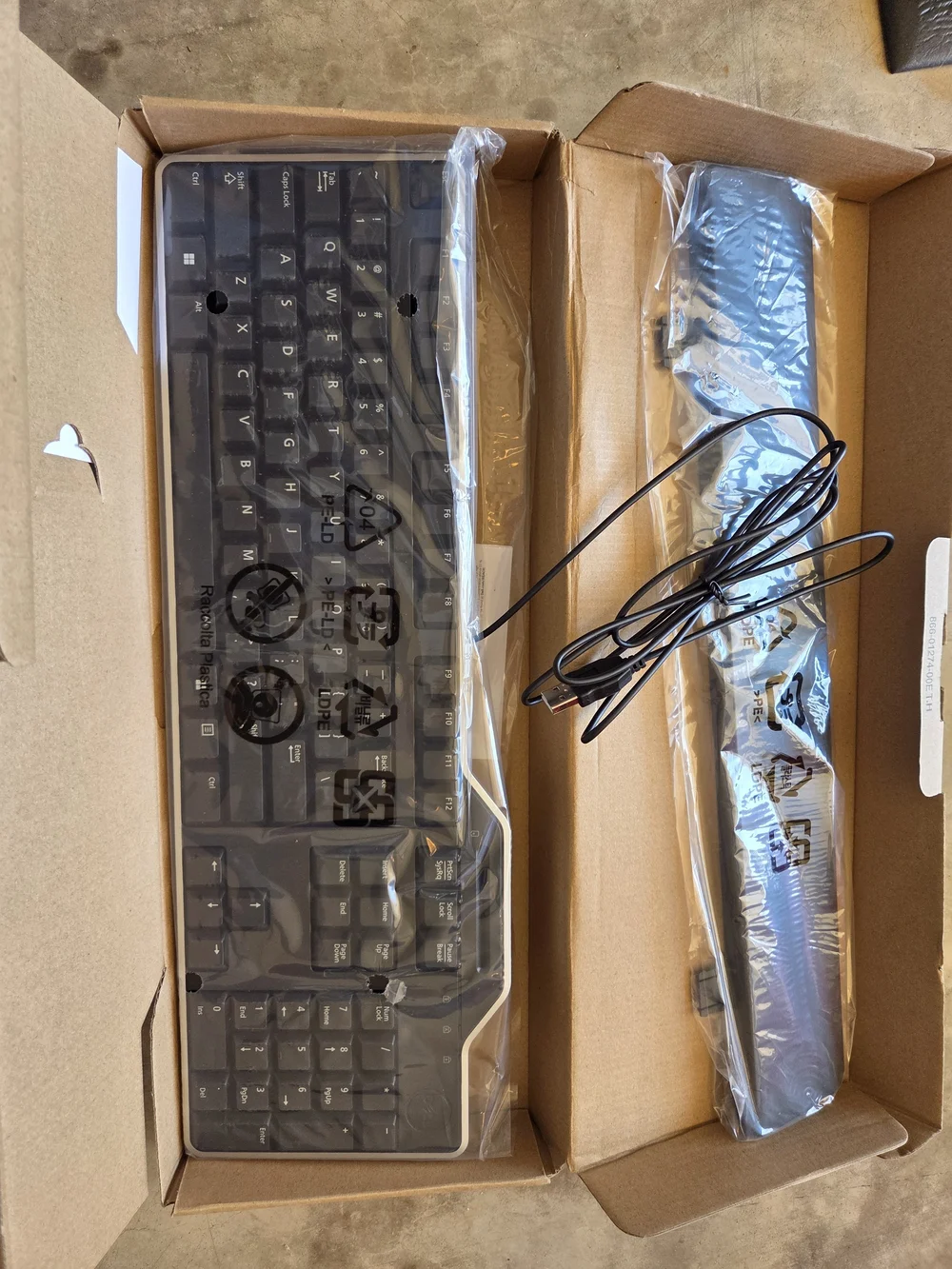 Dell KB813 Smart Card Keyboard With Palm Rest